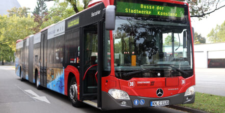 Das Bild zeigt einen Bus der Stadtwerke Konstanz.